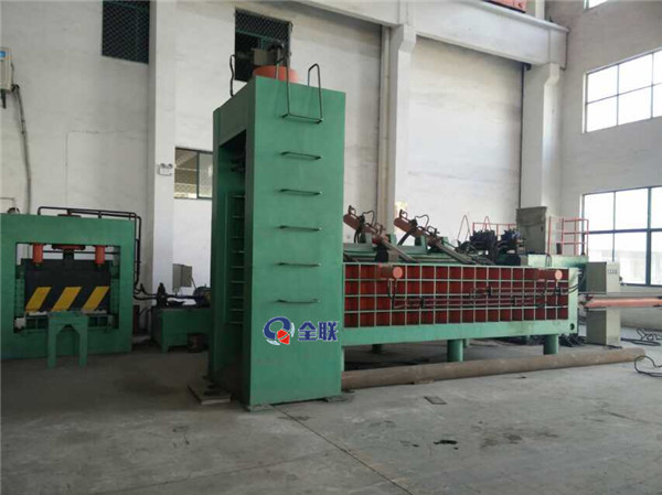 龍門剪切(qie)機