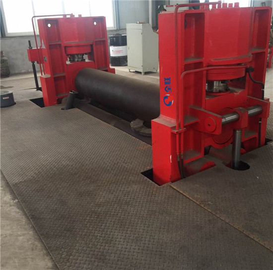 上輥萬(wan)能式三(san)輥卷闆(pan)機 上(shang)輥萬能(neng)式三輥(gun)卷闆機(ji)