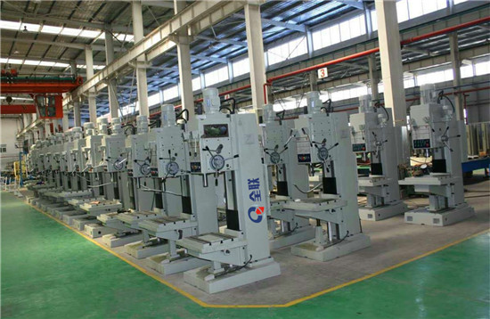 新聞(wen)中心(xin)|西安(an)春丝家电制造有限责任公司