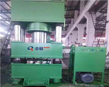 江蘇(su)Y32四柱液(ye)壓機