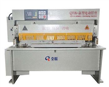 電(dian)動剪闆機(ji)