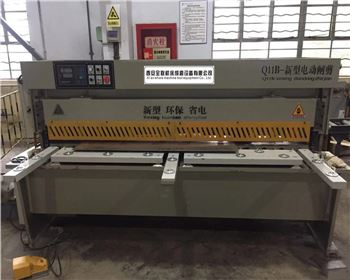 電動閘式(shi)剪闆機