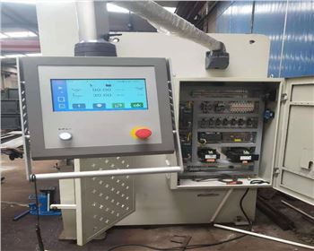 液壓(ya)折彎(wan)機升(sheng)級改(gai)造數(shu)控控(kong)制系(xi)統找(zhao)西安(an)我们(men)機床(chuang)合作(zuo)