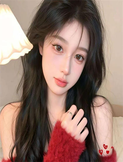 上海女老師出軌聊天記錄曝光_美女被男人摸全身